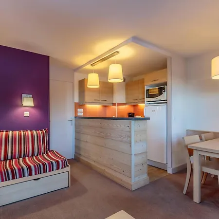 Confortable Avec Balcon Ensoleille Et Parking Couvert - Fr-1-351-213 拉普拉涅