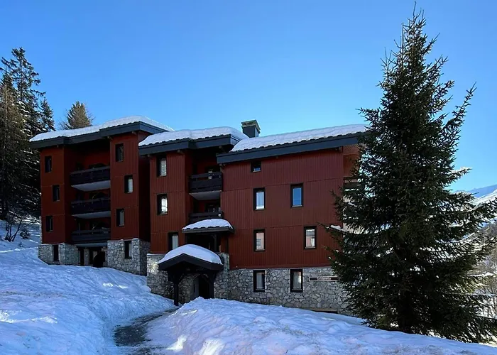 Confortable Avec Balcon Ensoleille Et Parking Couvert - Fr-1-351-213 *