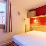 Apartment Confortable Avec Balcon Ensoleille Et Parking Couvert - Fr-1-351-213