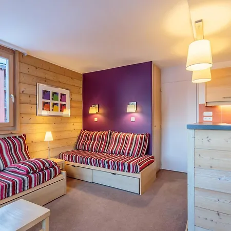 Confortable Avec Balcon Ensoleille Et Parking Couvert - Fr-1-351-213 La Plagne