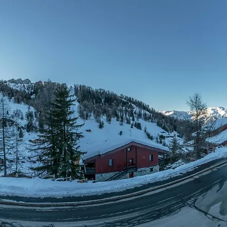 Confortable Avec Balcon Ensoleille Et Parking Couvert - Fr-1-351-213 La Plagne