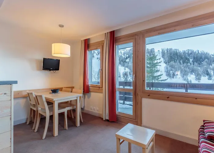 Apartment Confortable Avec Balcon Ensoleille Et Parking Couvert - Fr-1-351-213 *