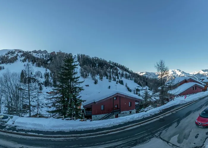 Confortable Avec Balcon Ensoleille Et Parking Couvert - Fr-1-351-213 La Plagne